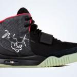 Nike Air Yeezy 2 portée & signée par Kanye West – Enchères sur Ebay