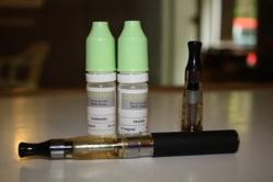 Cigarette électronique. Les points de vente fleurissent en Bretagne... Cigarette électronique. Les points de vente fleurissent en Bretagne...
