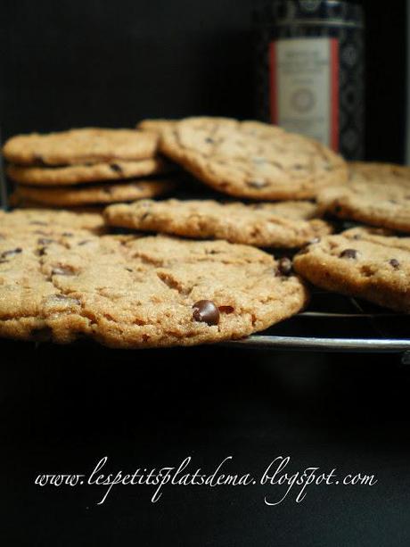 Cookies chocolat au lait et pépites de chocolat noir Cookies chocolat au lait et pépites de chocolat noir