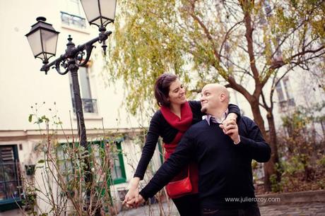 Yara & Christopher : séance photos de couple, sur les toits de Paris (75) Yara & Christopher : séance photos de couple, sur les toits de Paris (75)