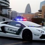 Les Supercars de Dubaï Police Dubai Police Aventador 02