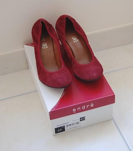 Les petites ventes du blog 40 dessus et doublure cuir bordeaux talon 6.5 neuves avec boite 69€