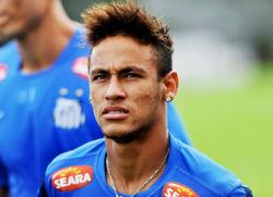 Vidéo : le FC Santos rend hommage à Neymar
