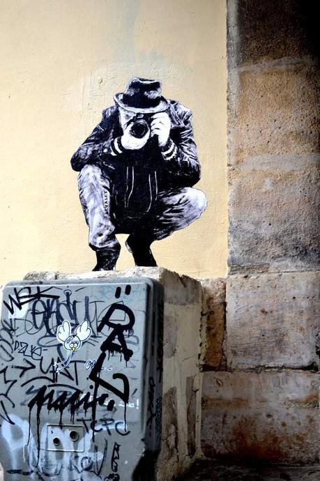 Le street art de Levalet ob_84aa7df9a052ada56334d8e04da850c8_photographe-1