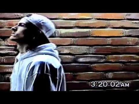 Bones – Air (video) Image de prévisualisation YouTube