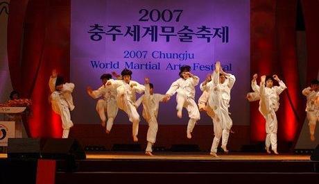 Le taekkyon : un art martial subtil et doux Le taekkyon : un art martial subtil et doux