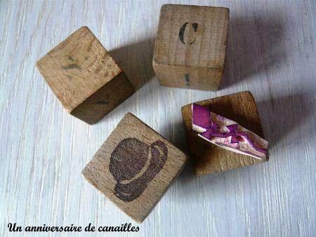 Tampons Home Made support bois : chapeau et cerf-volant tampon stamp home made chapeau melon cerf-volant gomme a graver support bois (5)