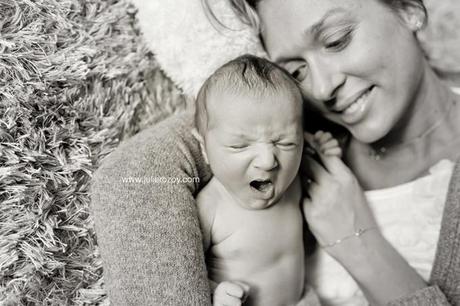 Violette : séance photos de bébé, Massy (91) Violette : séance photos de bébé, Massy (91)