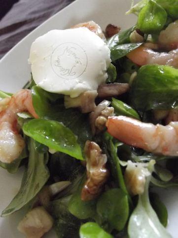 Salade aux crevettes, noix et sauce soja salade crevette noix (4)