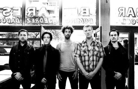 5447761015 Queens of the Stone Age