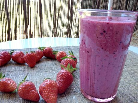 Berries and Bananas Smoothie