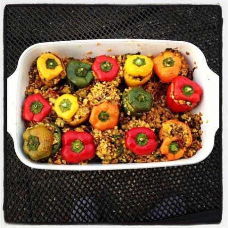 Mini poivrons farcis aux lentilles corail et à l'épeautre Mini poivrons farcis aux lentilles corail et à l'épeautre