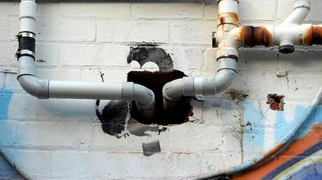 Le rat de Banksy à Melbourne a fait les frais d'une nouvelle plomberie