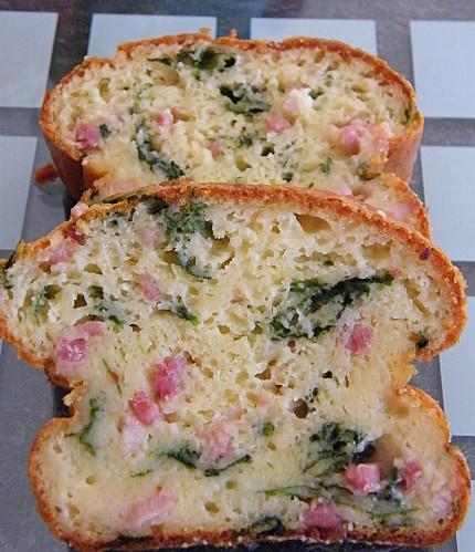 Cake aux jeunes pousses et lardons Cake-jeunes-pousses-lardons.JPG