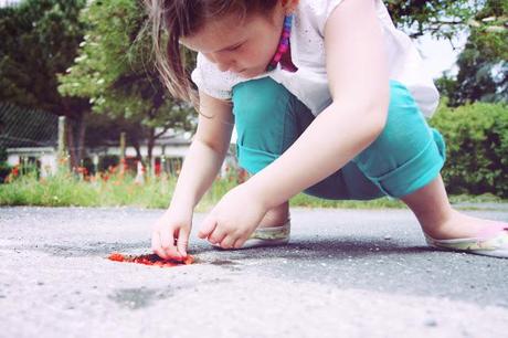 Un peu de land'art sur le bitume Un peu de land'art sur le bitume