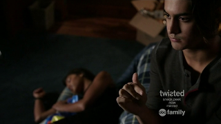 Les critiques // Twisted : Saison 1. Episode 1. Pilot. Les critiques // Twisted : Saison 1. Episode 1. Pilot.