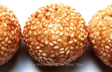 Banh Cam Boule Sésame aux haricots mungo La Kitchenette de Miss Tâm Boules de sésame aux haricots mungo (Bánh Cam / Bánh Rán)