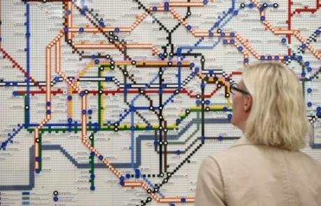 lego london underground tube map anniversary creativity outdoor ambient marketing 3