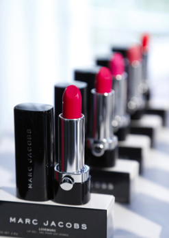 Le Make Up Marc Jacobs...Enfiiiiiiiiin d'autres images... Le Make Up Marc Jacobs...Enfiiiiiiiiin d'autres images...