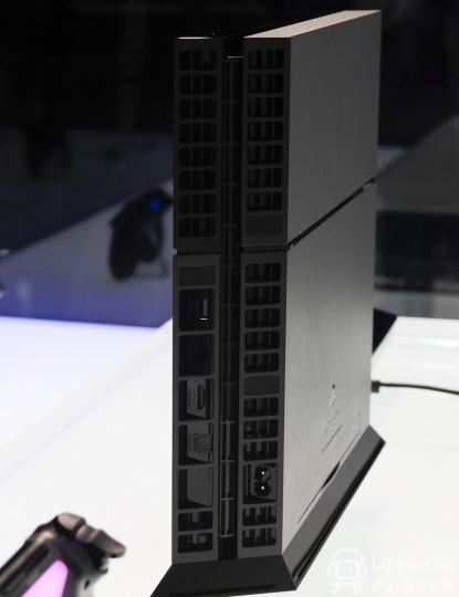 Prise en main : Sony Playstation 4 SAMSUNG CSC