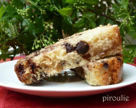 Cake moelleux à la noix de coco et aux pépites de chocolat P1150792