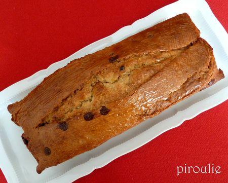 Cake moelleux à la noix de coco et aux pépites de chocolat P1150735