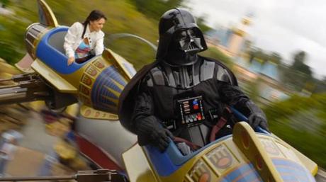 Un Star Wars Land à Disney World darth-vader-stormtroopers-star-wars-disneyland-3