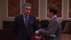 Critiques Séries : Package Deal. Saison 1. Pilot (Canada). vlcsnap-2013-06-19-10h08m47s212.png