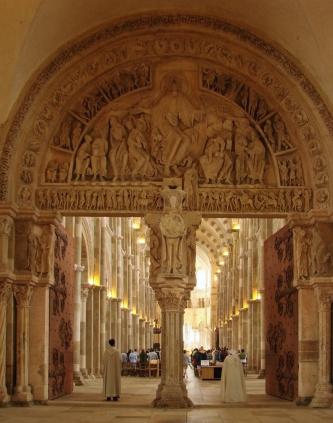 Basilique Sainte-Marie-Madeleine - Tympan du narthex
