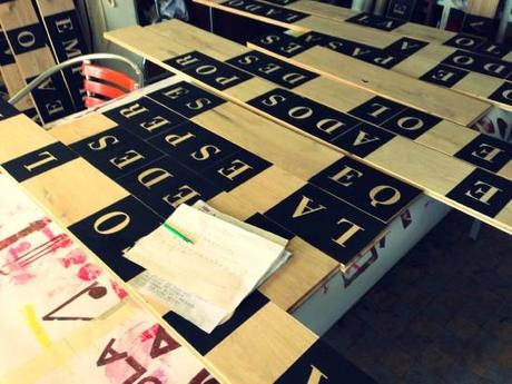 Marcher sur un poème à Bastille plancher original en création