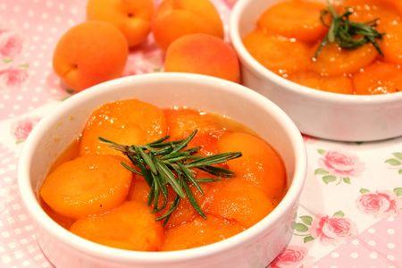 Poêlée d'abricots au romarin IMG_8585r