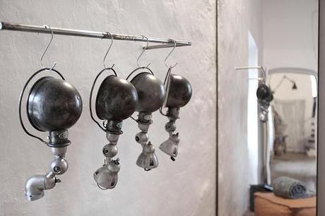 MidiUne - Photo Droits Réservés Mobilier industriel et vintage, une bonne adresse en Provence