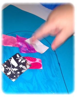 L'activité de la semaine : Cœur en collage L'activité de la semaine : Cœur en collage