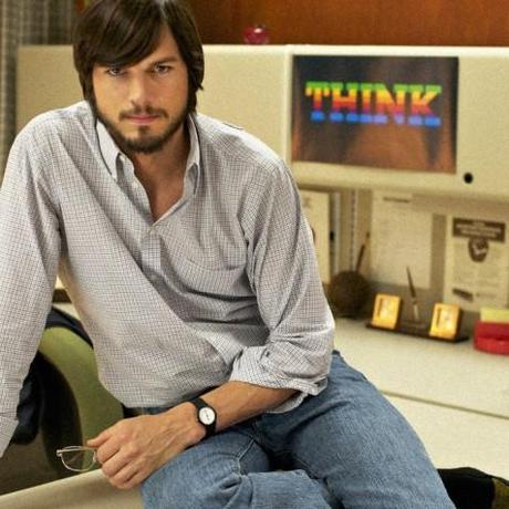 Ashton-Kutcher-dans-la-peau-de-Steve-Jobs.jpg