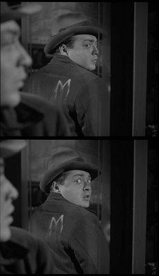 Sous l'oeil de la loi