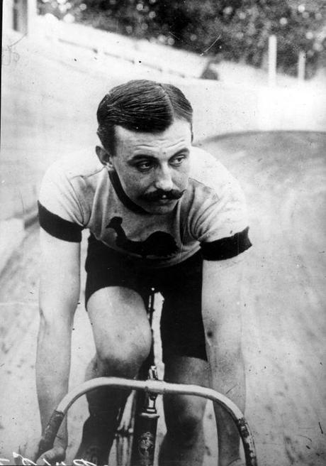 Lucien Petit-Breton, 2 fois vainqueur du Tour de France en 1907 et 1908 - Source