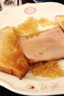 Le Courcelles - 75 017 Paris Le Courcelles - 75 017 Paris