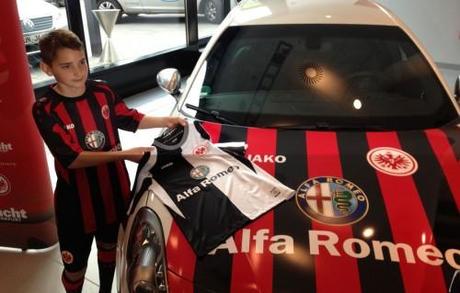Alfa Romeo et Eintracht Frankfurt #sponsor #football #allemagne Eintracht_Trikot_Junge_CUT_03ef0fe466.jpg