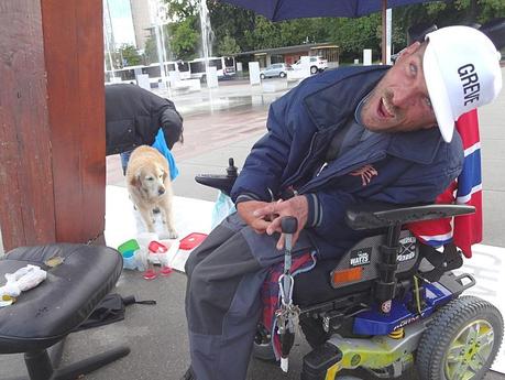 Il faut sauver le handicapé Eric Grassien (17) DSC06768-sssssssss.jpg