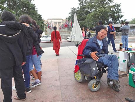 Il faut sauver le handicapé Eric Grassien (17) DSC06655-sssssssss.jpg