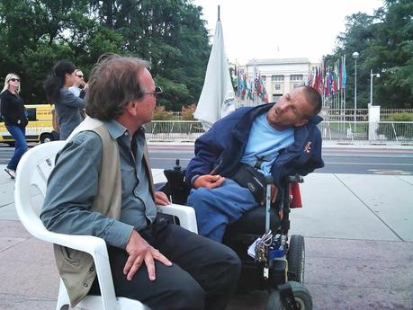 Il faut sauver le handicapé Eric Grassien (17) s.jpg