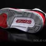 Air Jordan III GS Fire Red air-jordan-iii-fire-red-gs-4