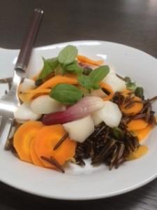 jolie recette d'été cette salade de légumes UNE JOLIE SALADE DE LEGUMES QUI SENT BON L’ETE