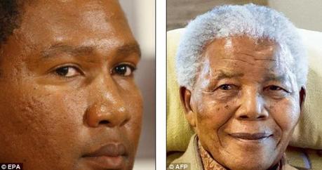 Mandla Mandela à gauche, Nelson Mandela à droite.