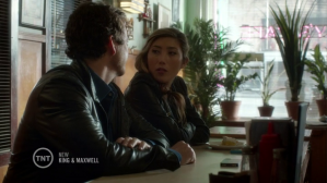 Critiques Séries : King and Maxwell. Saison 1. Episode 4. King's Ransom. vlcsnap-2013-07-03-23h44m09s164.png