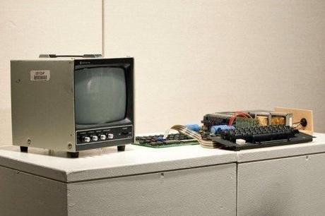Un ordinateur Apple 1 de 1976 a trouvé preneur pour 387 750 $...