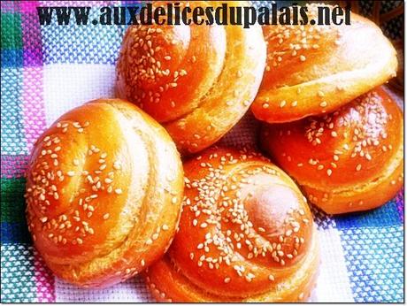 Pain à la semoule / Forme escargot pain-de-semoule-au-four-P1010007.JPG