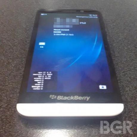 Tiens, un BlackBerry A10… blackberry-a10-aristo-2