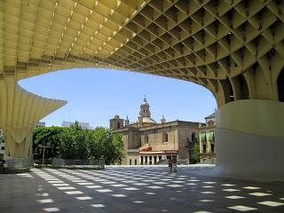 Intrusion (ratée) du modernismo à Séville Intrusion (ratée) du modernismo à Séville