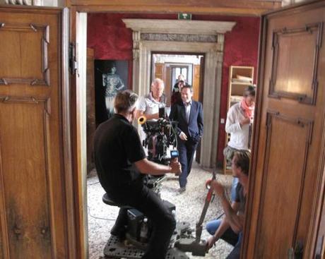 Le commissaire Brunetti au Palazzo Ivancich Brunetti au Palazzo Ivancich